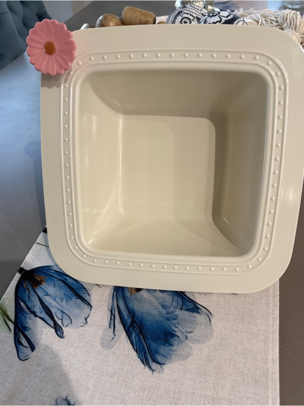 Nora Fleming Melamine Large Square Serving Bowl includes “flower power Daisy